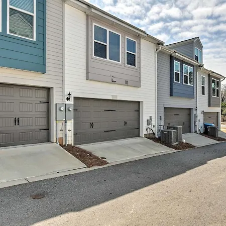Modern Home 2 Mi To Downtown And Panthers Stadium!-2