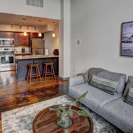 2 Bedroom, Hawthorne Lane-3