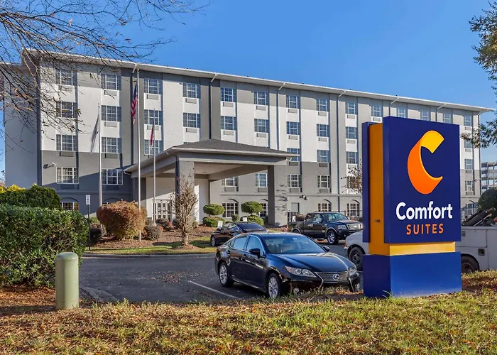 Motel: Comfort Suites Pineville - Ballantyne Area
